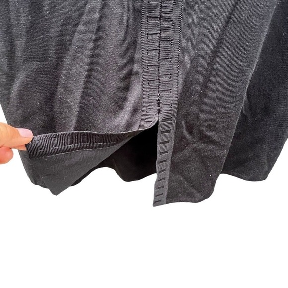 Exclusively Misook Black Short Sleeve Knit Midi Dress size M V Neck - Picture 7 of 9